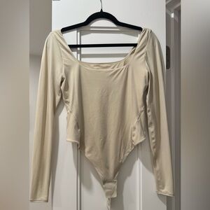 LuLuLemon Wundermost Ultra-Soft Nulu Square-Neck Long-Sleeve Bodysuit